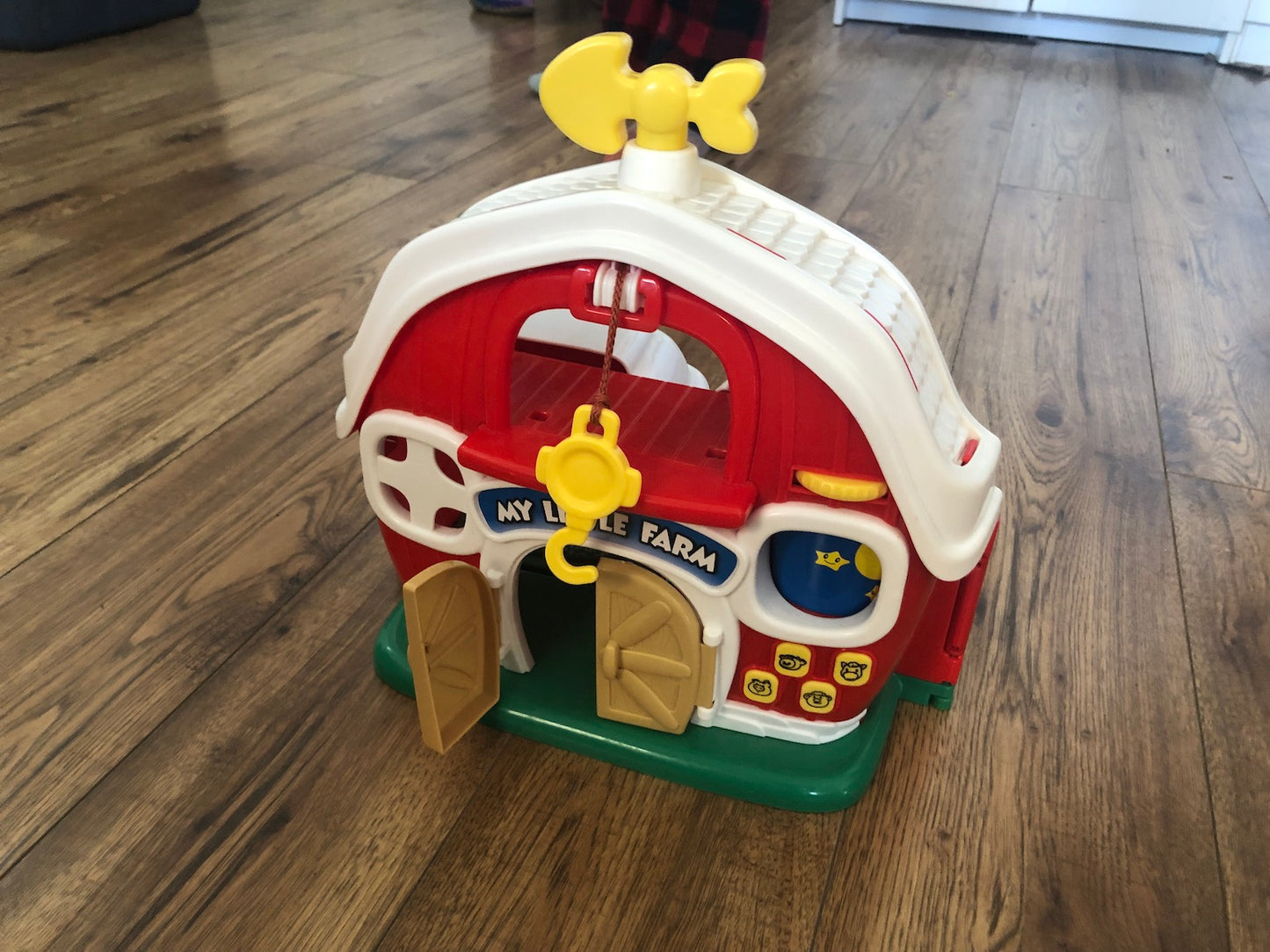 Fisher Price Barn